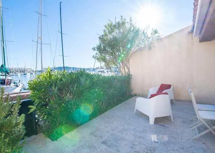 Magnifique Avec Vue Sur Les Bateaux