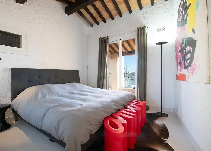 Magnifique Avec Vue Sur Les Bateaux * コゴラン